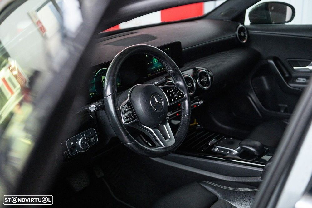 Mercedes-Benz A 180 d Style Aut. - 29