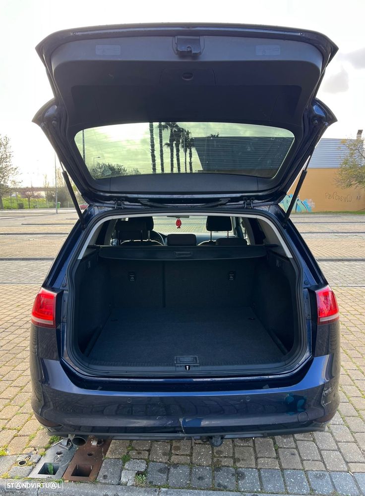 VW Golf Variant 1.6 TDi Highline - 4
