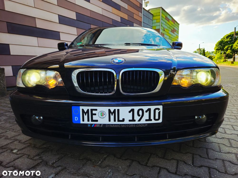 BMW Seria 3 323Ci - 21