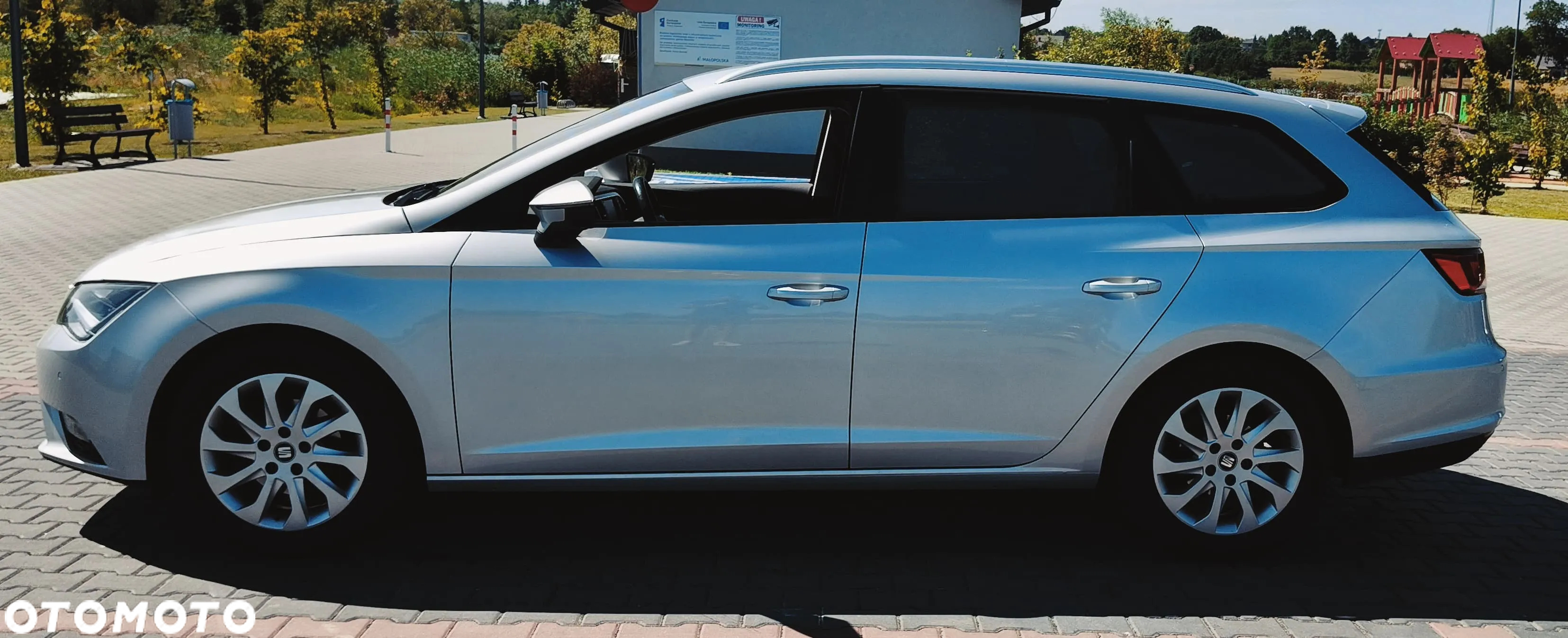 Seat Leon 1.6 TDI Ecomotive Style S&S - 4