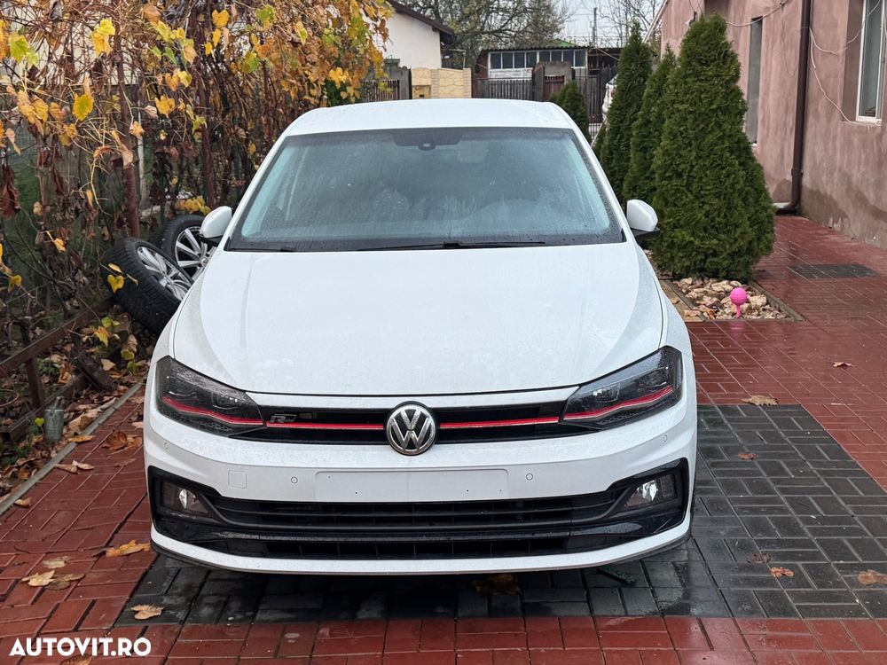 Volkswagen Polo 1.6 TDI Highline - 1