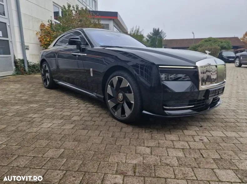 Rolls-Royce Spectre - 4
