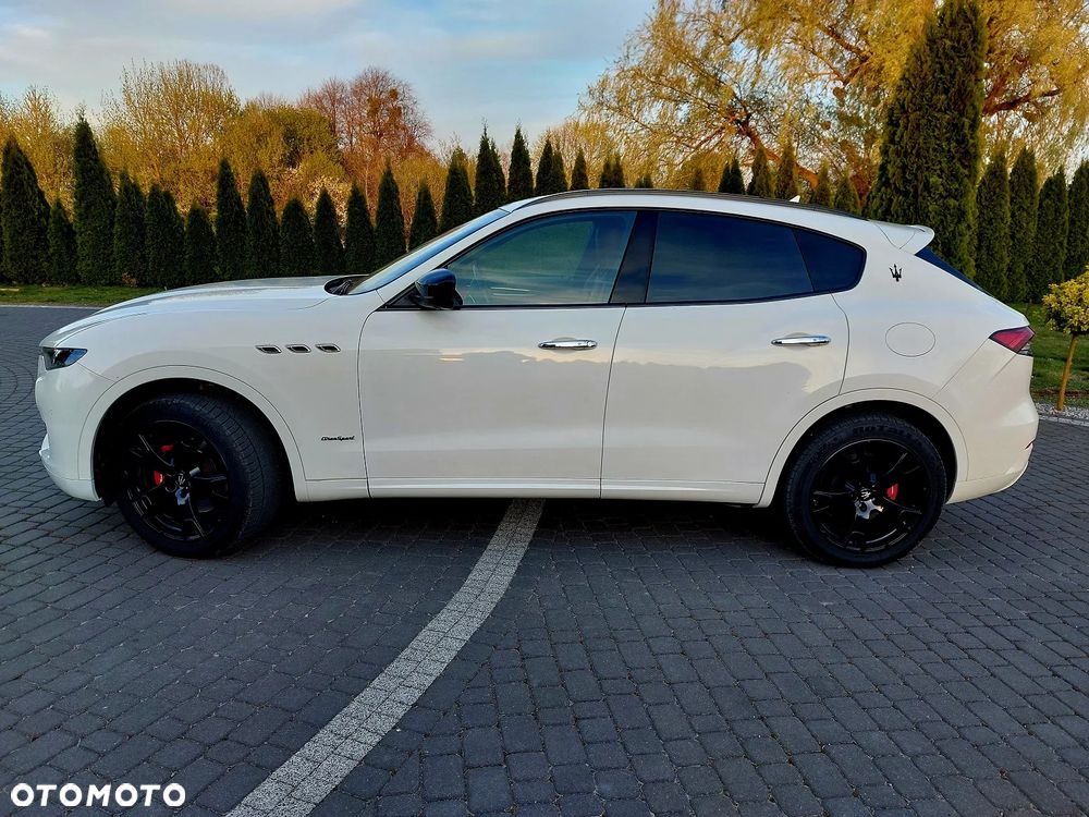 Maserati Levante Q4 GranSport - 8