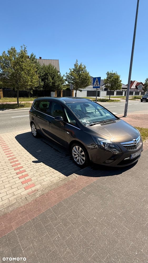 Opel Zafira Tourer 1.6 ECOTEC DIT ecoFLEX Start/Stop Edition - 2
