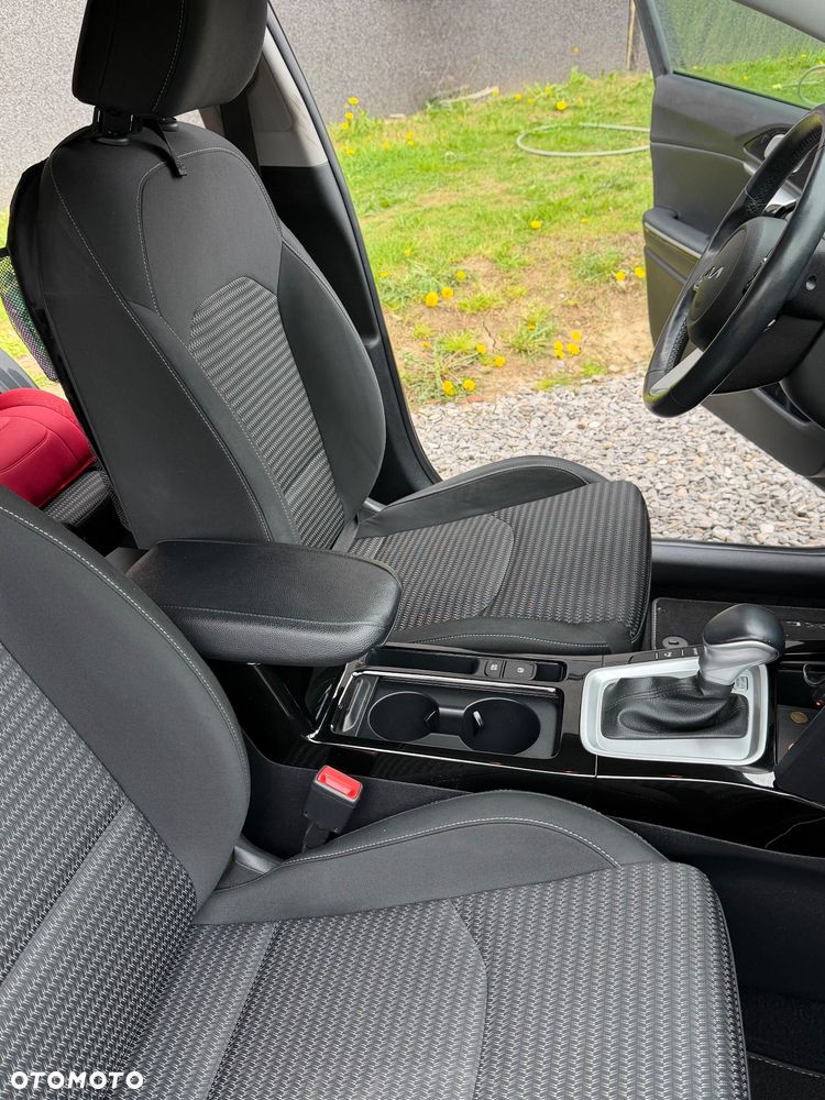 Kia XCeed - 33