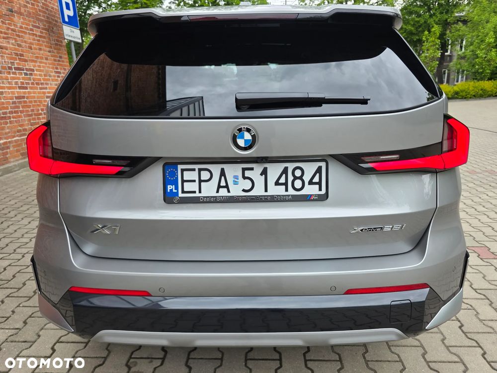 BMW X1 xDrive25i xLine - 5