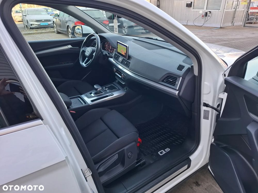 Audi Q5 35 TDI Quattro Sport S tronic - 8