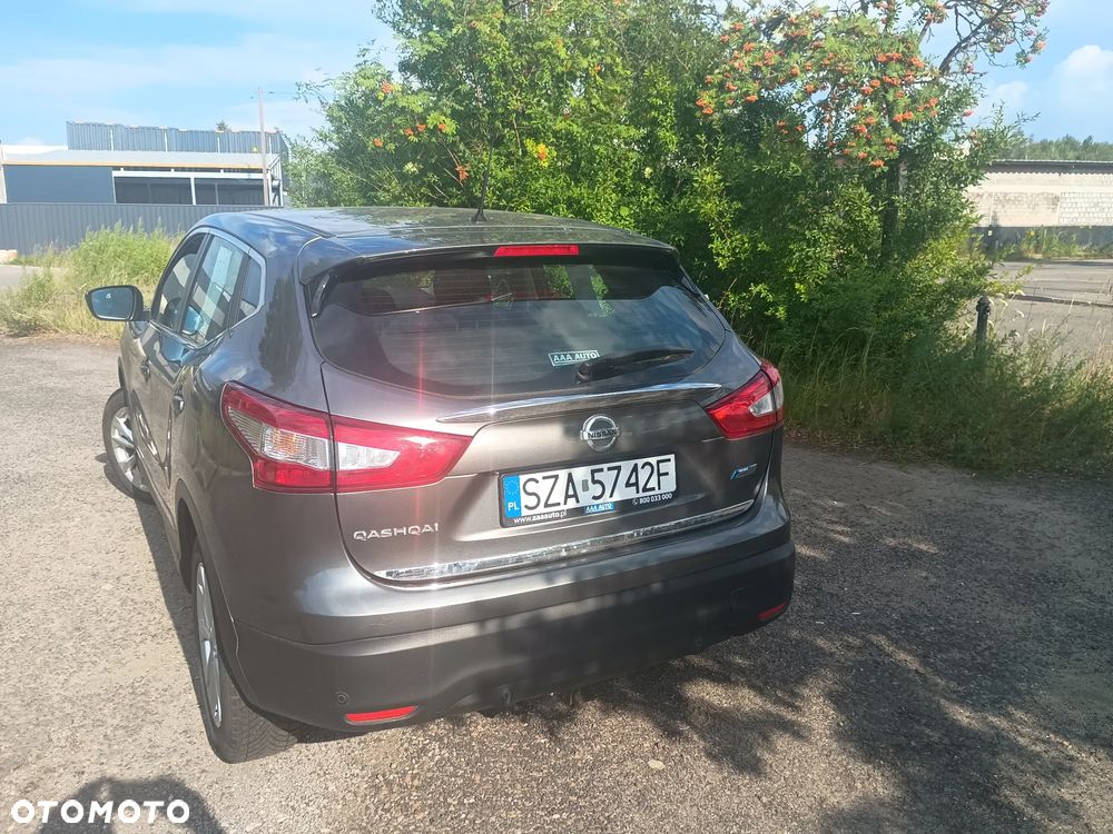 Nissan Qashqai 1.6 dCi 360 S&S - 17