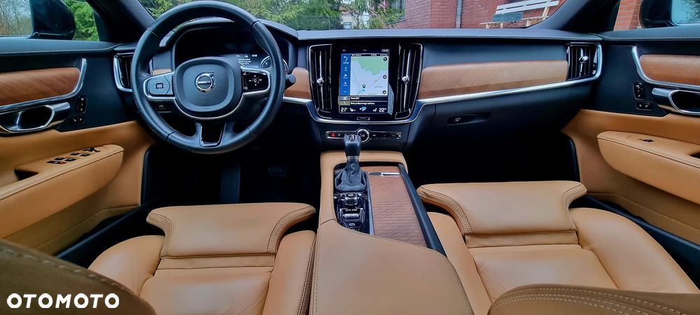 Volvo S90 D4 Inscription - 31