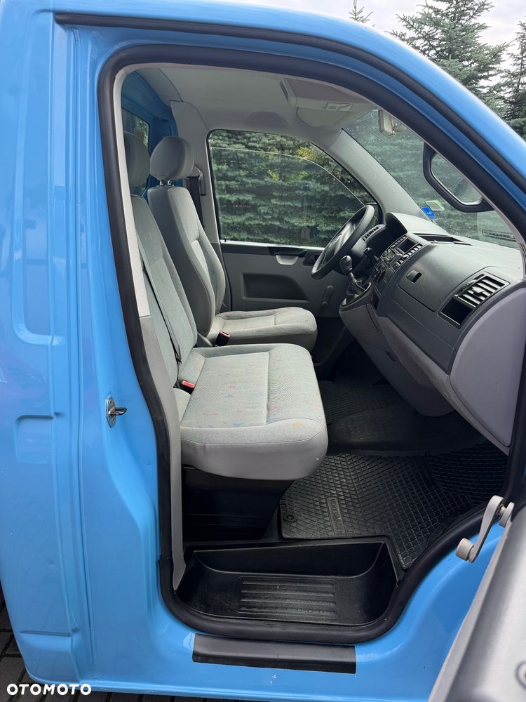 Volkswagen Transporter T5 - 7