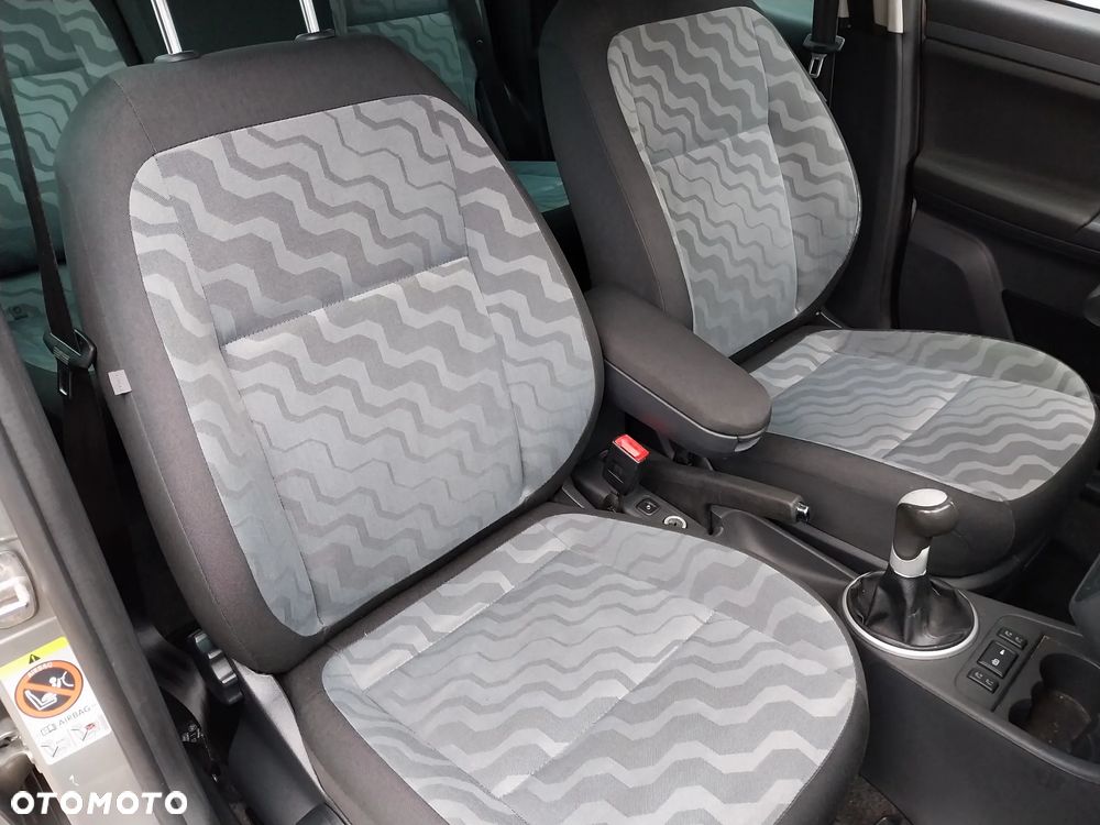 Skoda Roomster 1.4 16V Style - 18