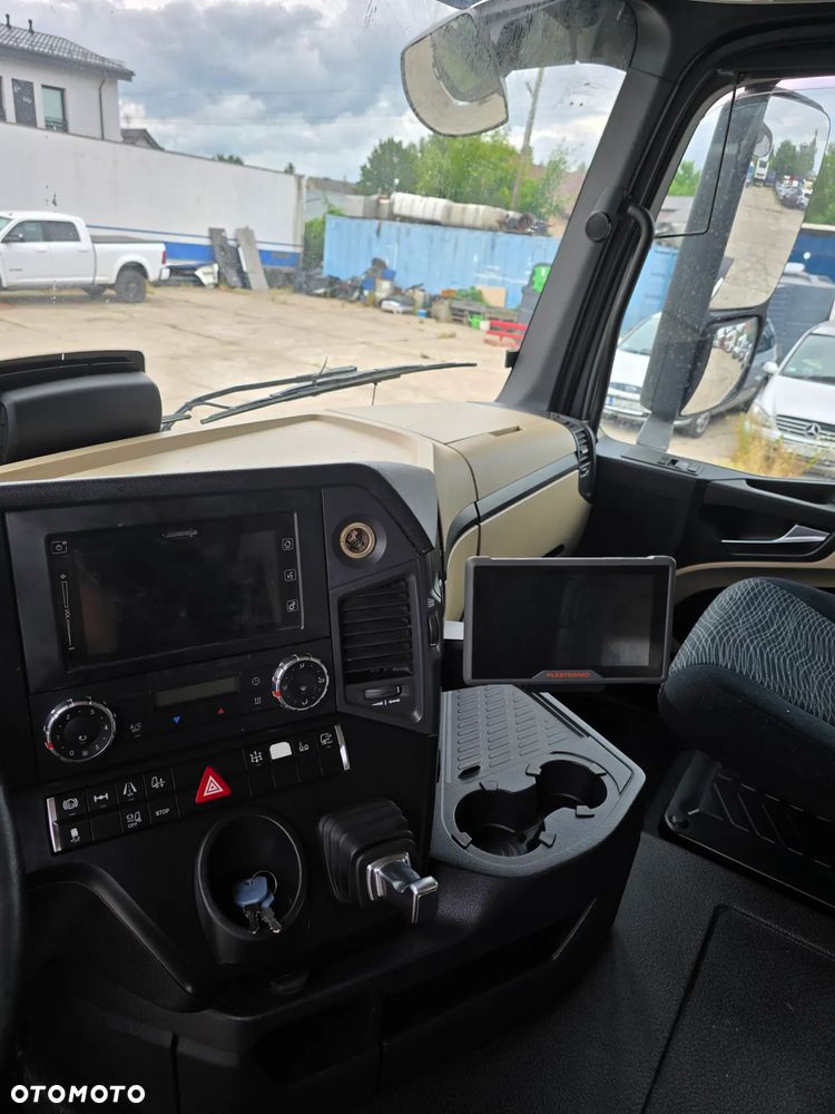 Mercedes-Benz Actros 1845 - 13