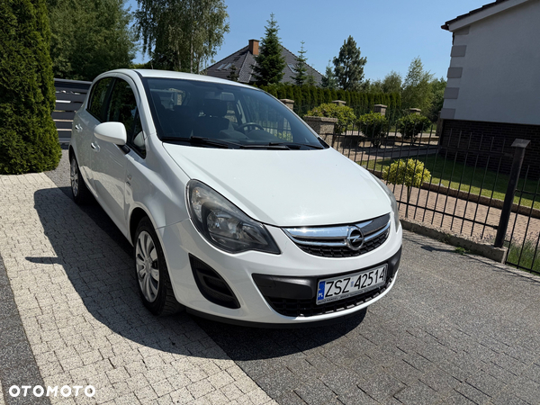 Opel Corsa 1.2 16V Edition / Active