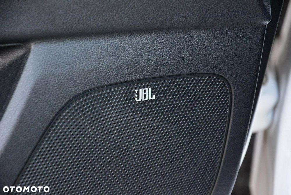 Kia Sportage 2,0 CRDI AWD Platinum - 29