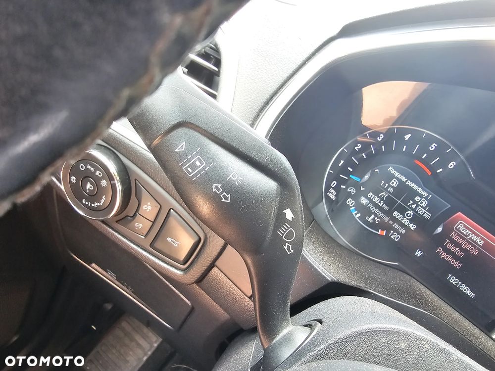Ford Galaxy 2.0 TDCi Titanium - 23