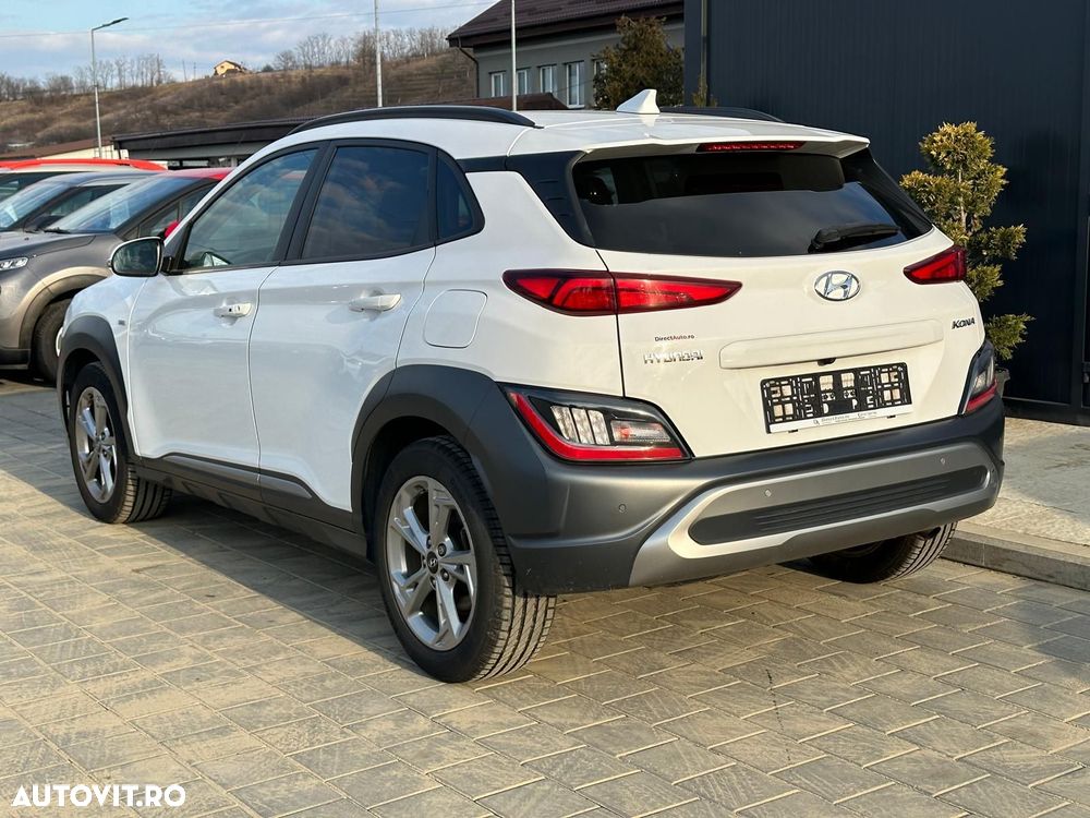 Hyundai KONA - 4