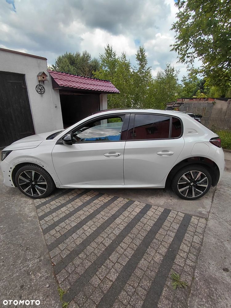 Peugeot 208 PureTech 100 GT - 7
