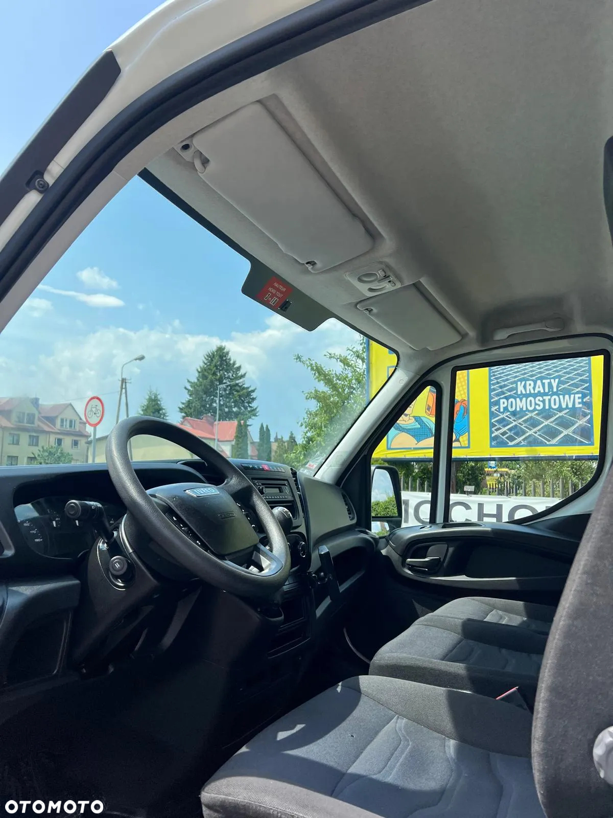 Iveco 35C14 - 14