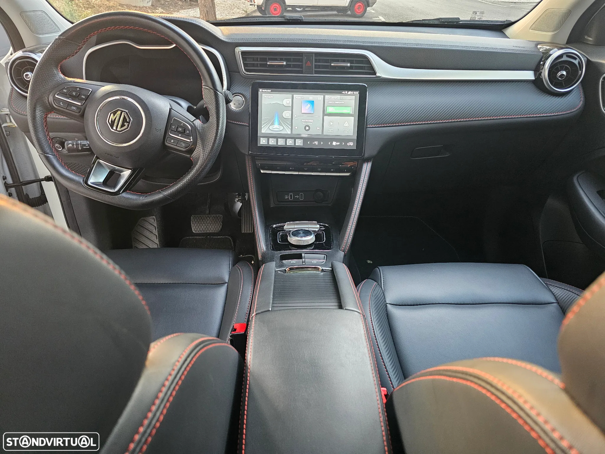 MG ZS EV 72.6 kWh Luxury OBC 11 kW - 11