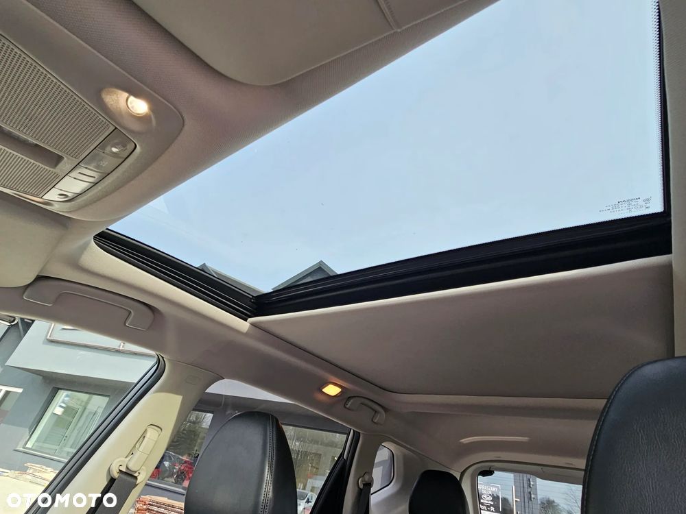 Nissan X-Trail 1.7 dCi Tekna 2WD Xtronic - 29