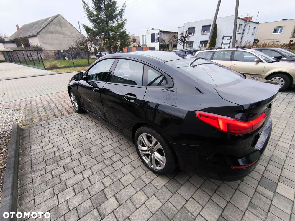 BMW Seria 2 216d - 12