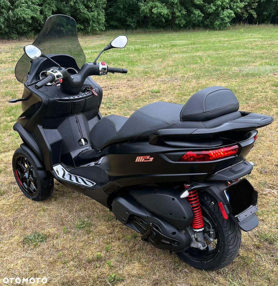 Piaggio MP-3 - 7