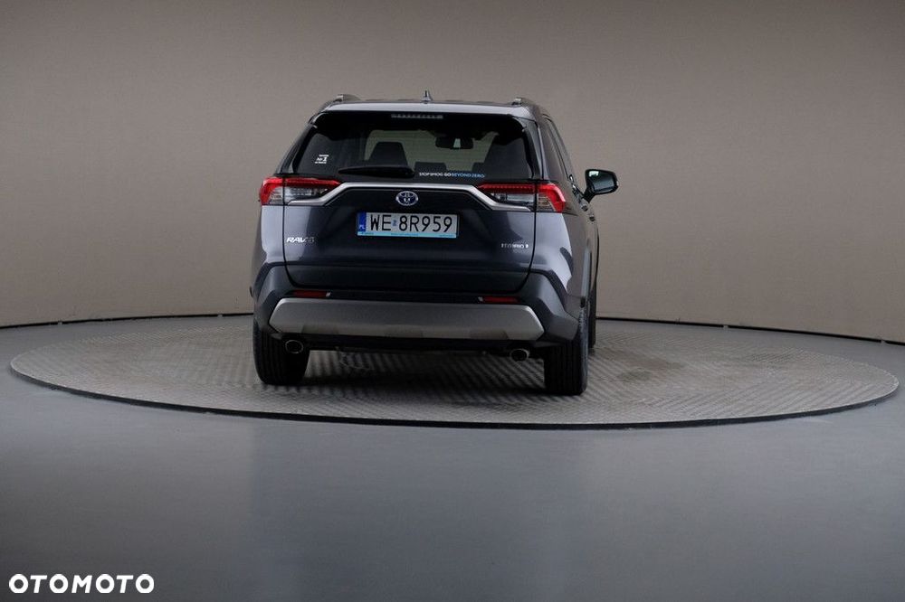 Toyota RAV4 - 5