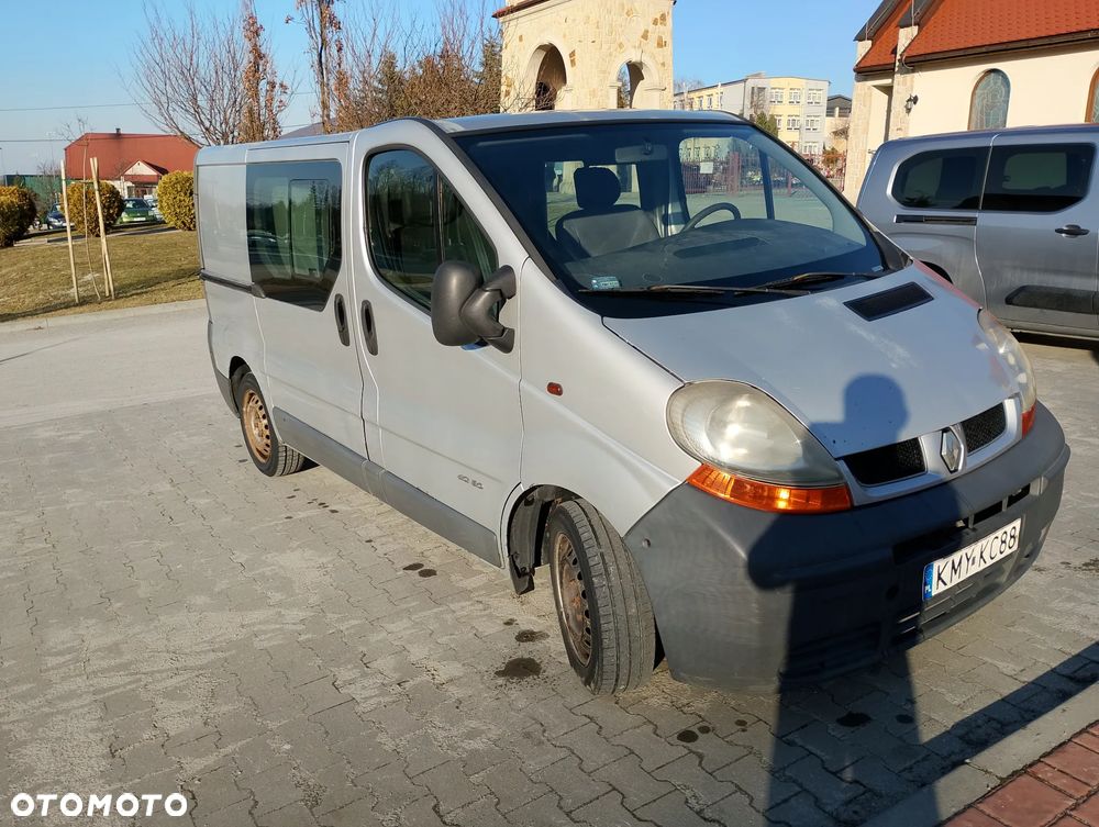 Renault Trafic - 1
