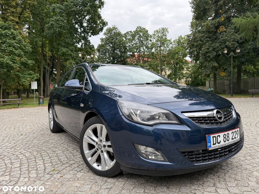 Opel Astra 1.6 T 111 - 2