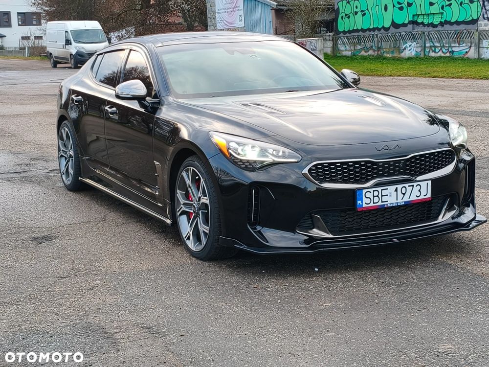 Kia Stinger 3.3 T-GDI V6 GT AWD - 19