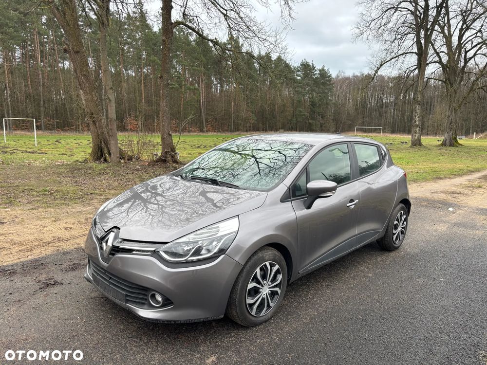 Renault Clio - 1