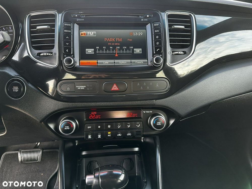 Kia Carens 1.7 CRDi XL 7os 7DCT - 24