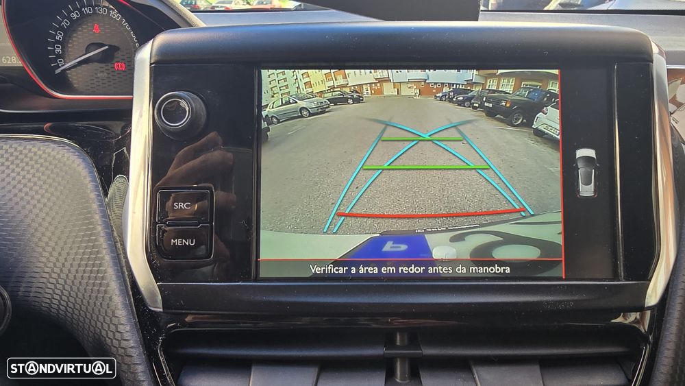 Peugeot 2008 1.6 BlueHDi GT Line - 37