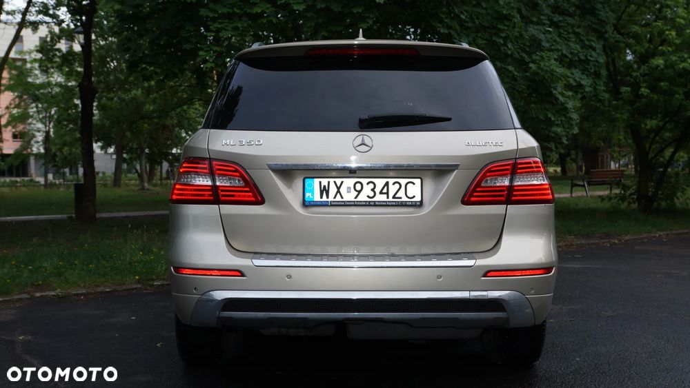 Mercedes-Benz ML - 6