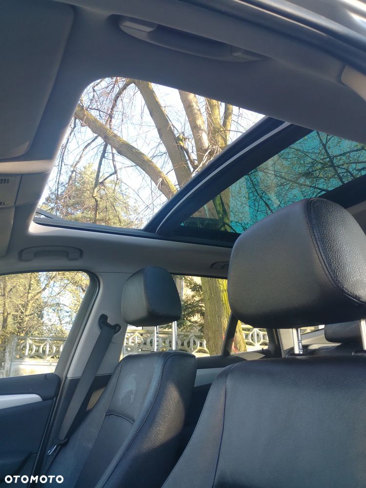 BMW X1 xDrive23d - 11