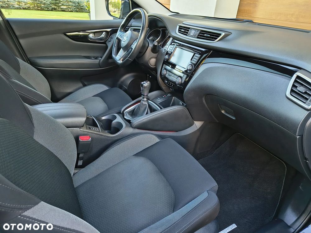 Nissan Qashqai 1.3 DIG-T N-Connecta - 13