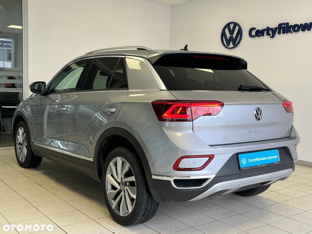 Volkswagen T-Roc - 12