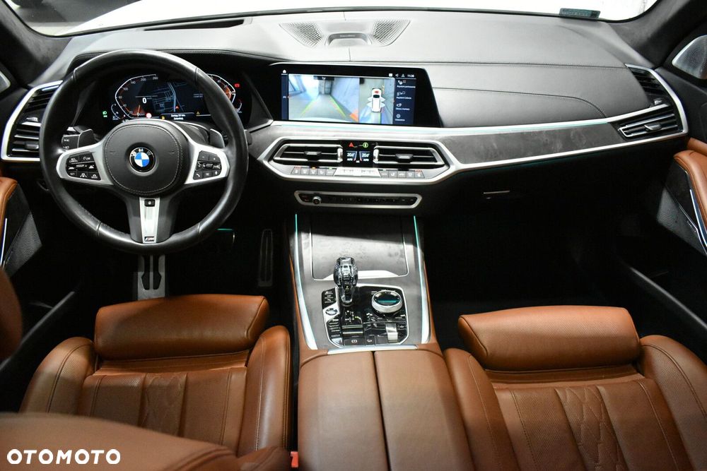 BMW X7 - 6