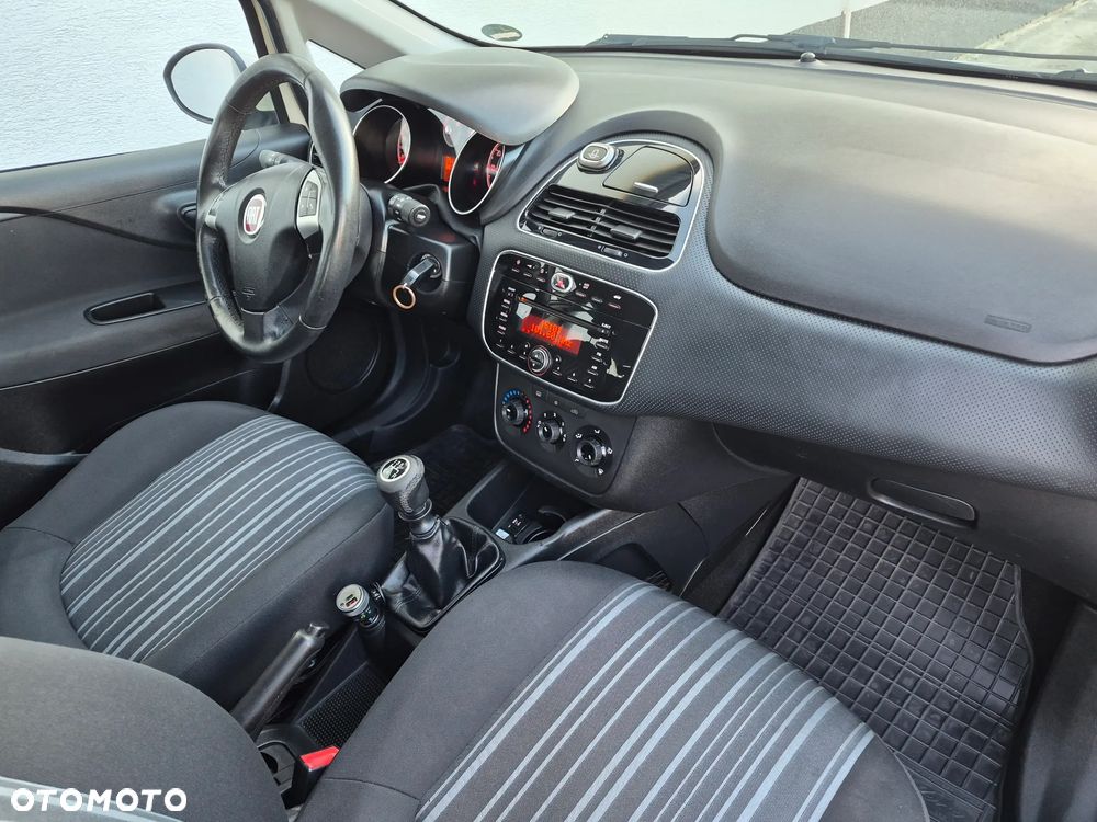 Fiat Punto Evo 1.4 8V Dynamic - 11