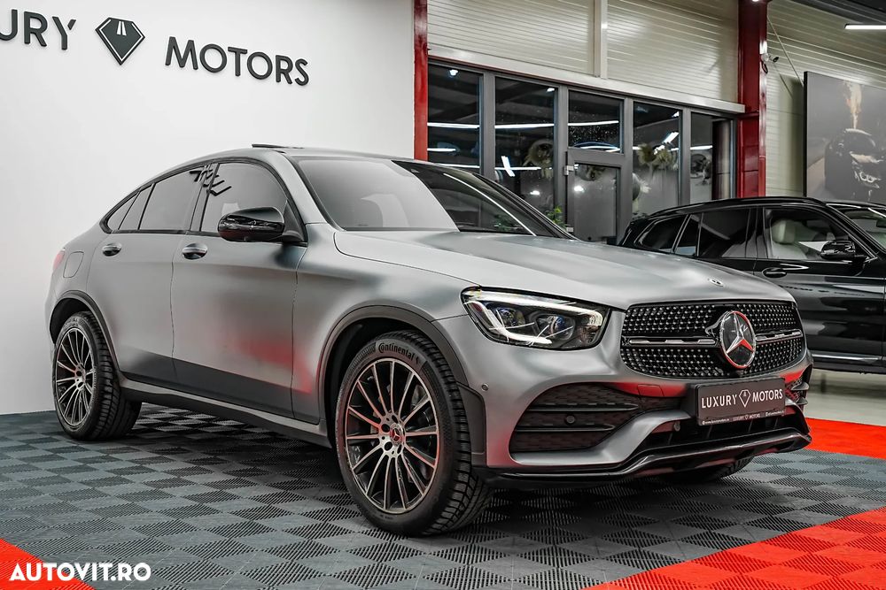 Mercedes-Benz GLC Coupe 300 4Matic 9G-TRONIC AMG Line Plus - 6