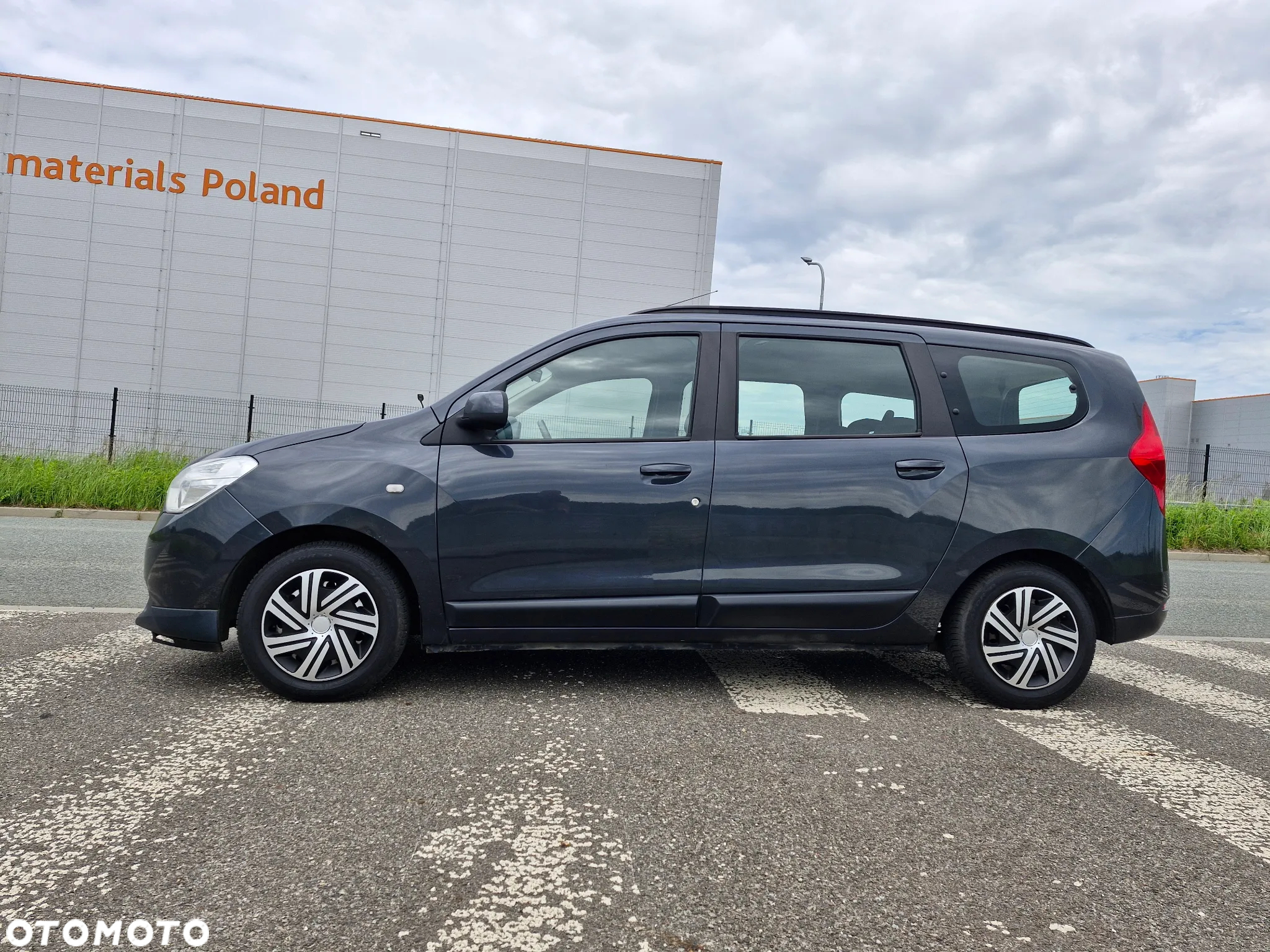 Dacia Lodgy 1.6 SCe Ambiance S&S - 6