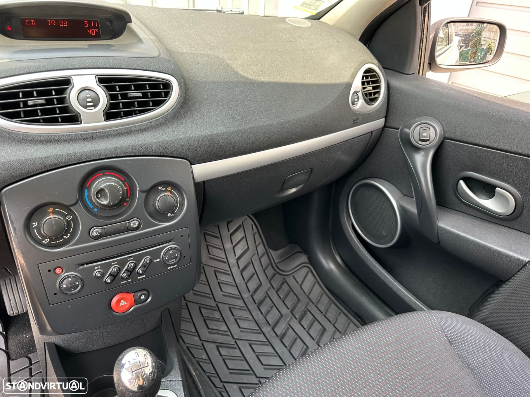 Renault Clio 1.5 dCi Dynamique - 11