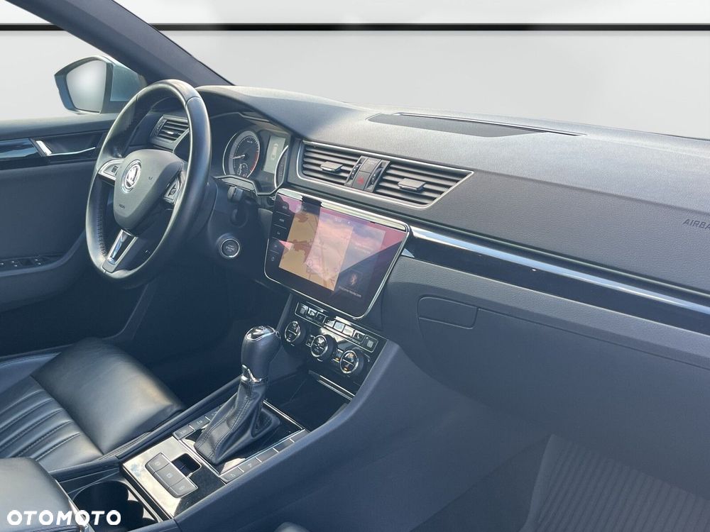 Skoda Superb 2.0 TSI L&K DSG - 12
