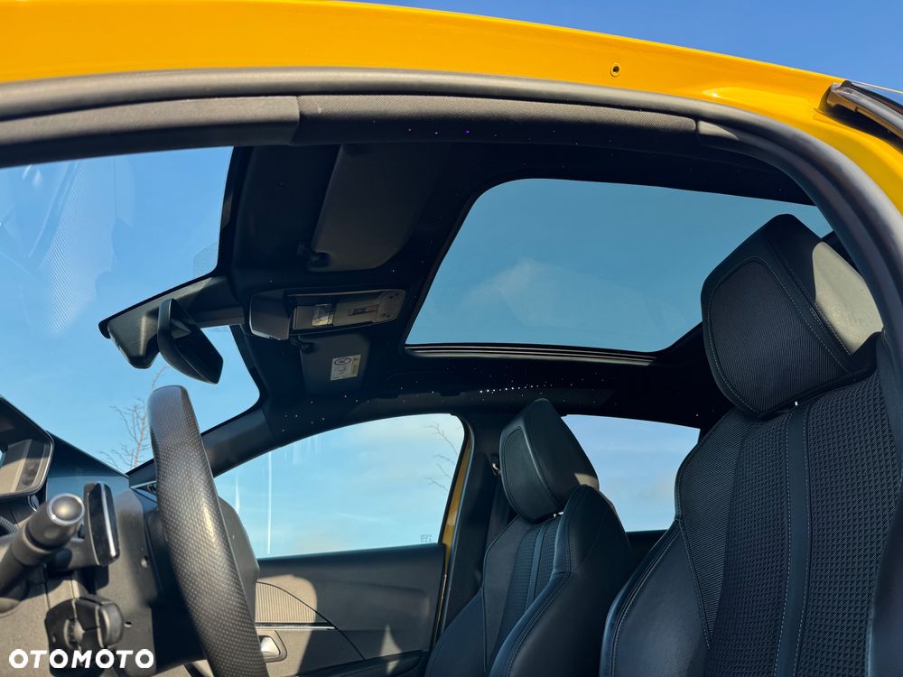 Peugeot 208 PureTech 100 EAT8 GT Pack - 25