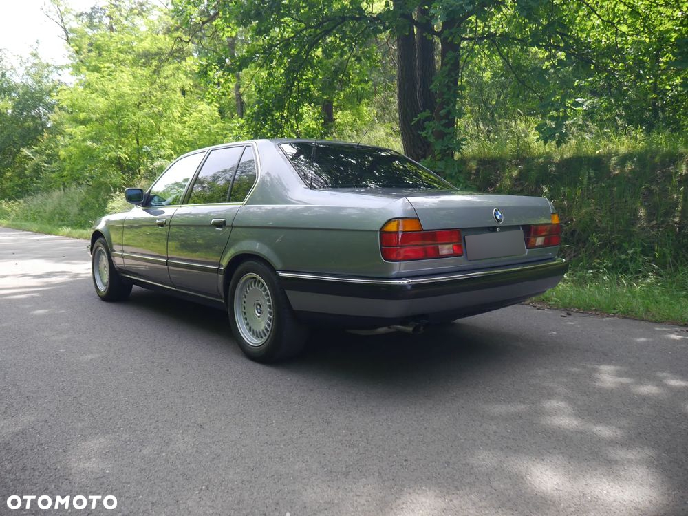 BMW Seria 7 - 7