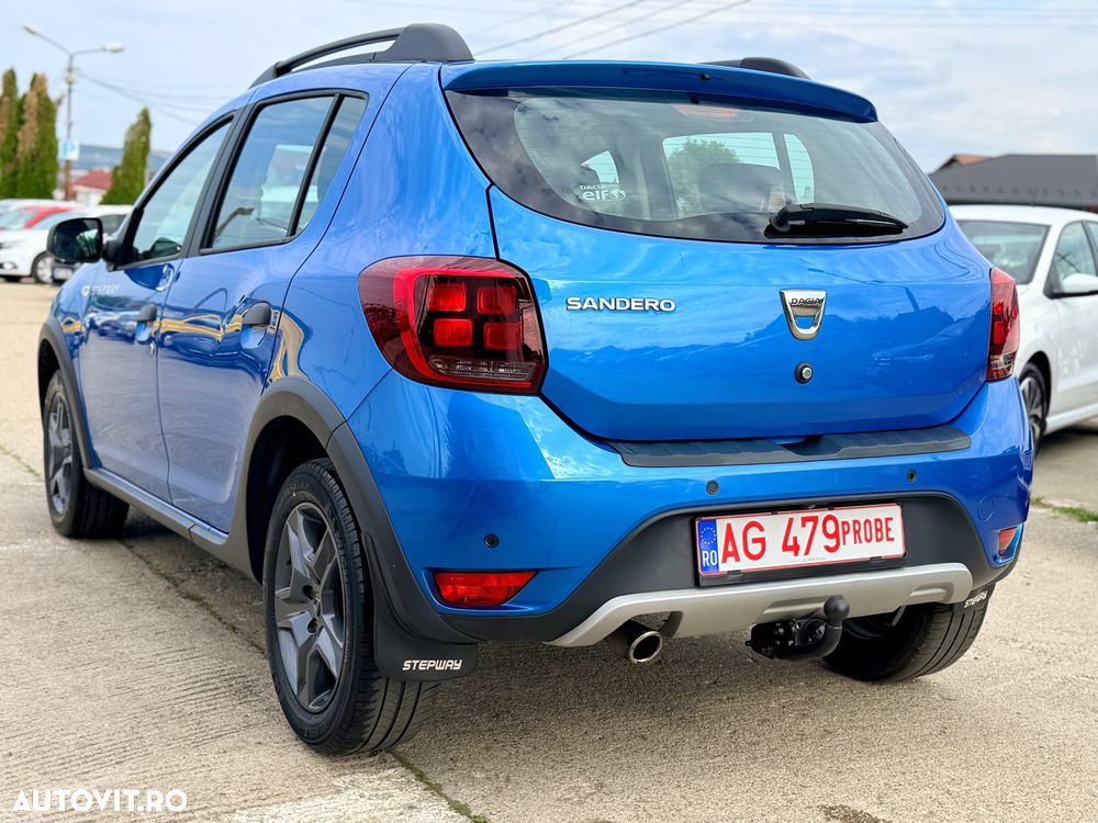 Dacia Sandero - 10