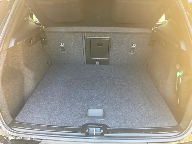 Volvo XC 40 1.5 T4 PHEV Plus Bright - 35
