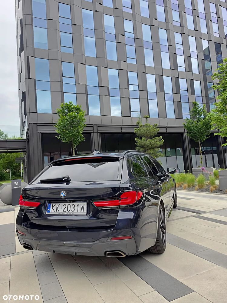 BMW Seria 5 520d M Sport Edition - 11