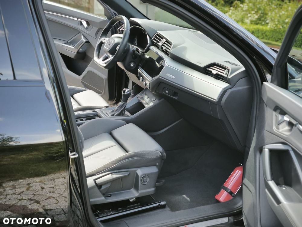 Audi Q3 40 TFSI Quattro S-Line S tronic - 12