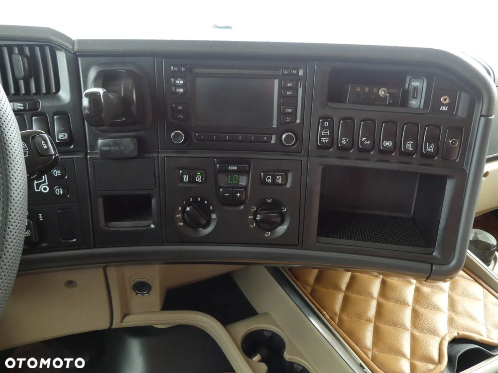 Scania R450 / EURO 6 / RETARDER / STANDARD / AUTOMAT / - 34